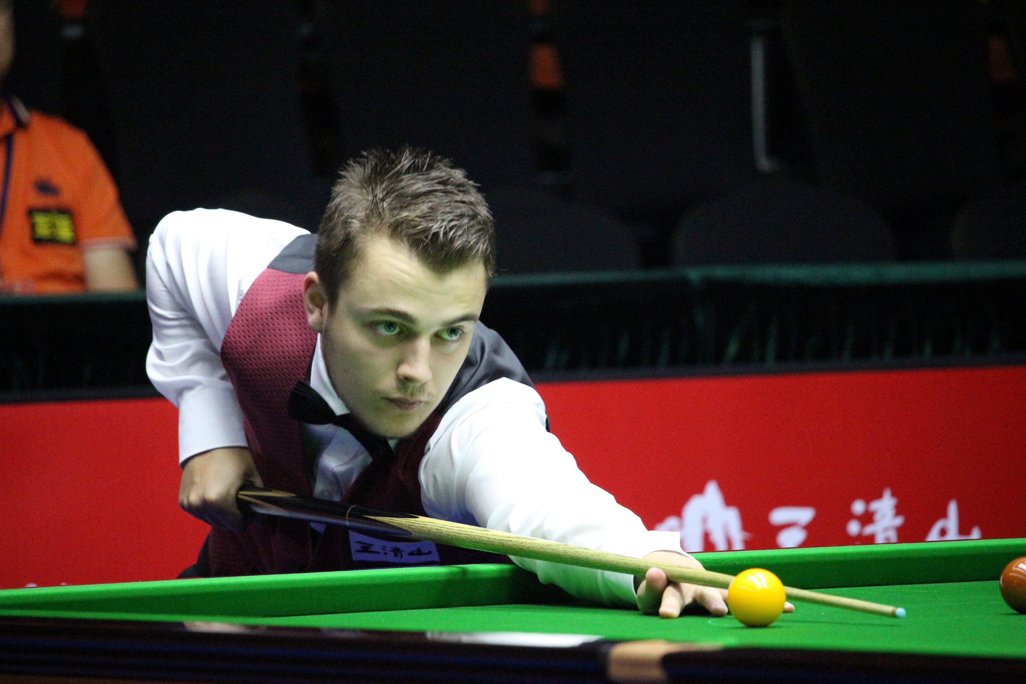 後衛泰瑞斯 後衛泰瑞斯