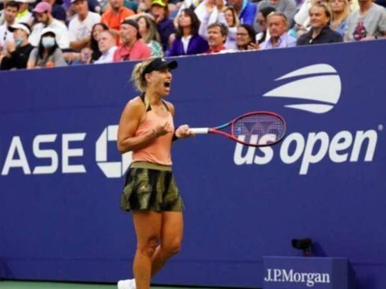 的三柄利刃 的三柄利刃