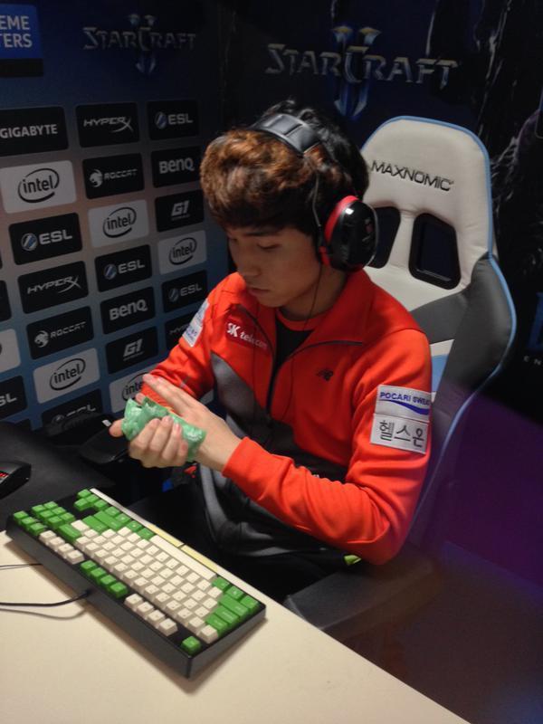 当球员与俱 当球员与俱