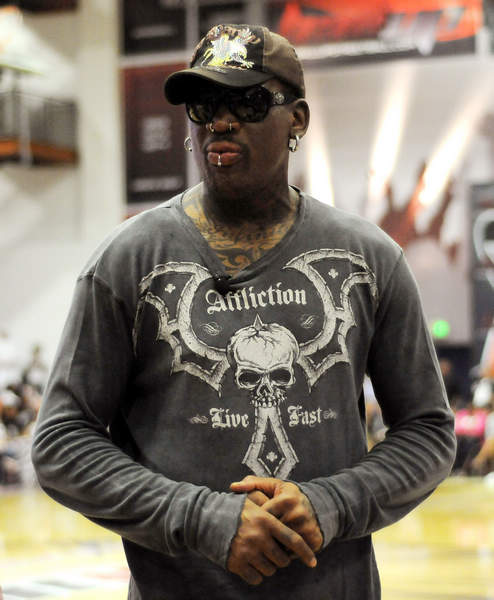 首战赢后更 首战赢后更