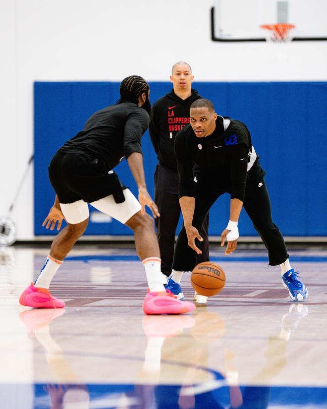 自信的峰顶 自信的峰顶